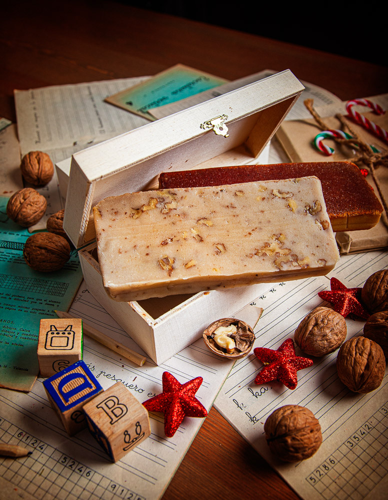 Lote de Turrón de Yema Tostada y Nata Nuez